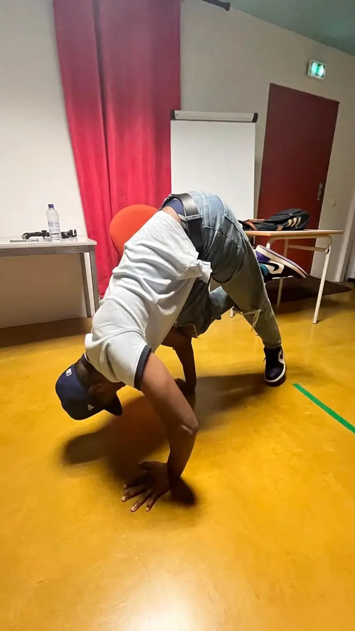 Cours de danse hip-hop — groupe en formation