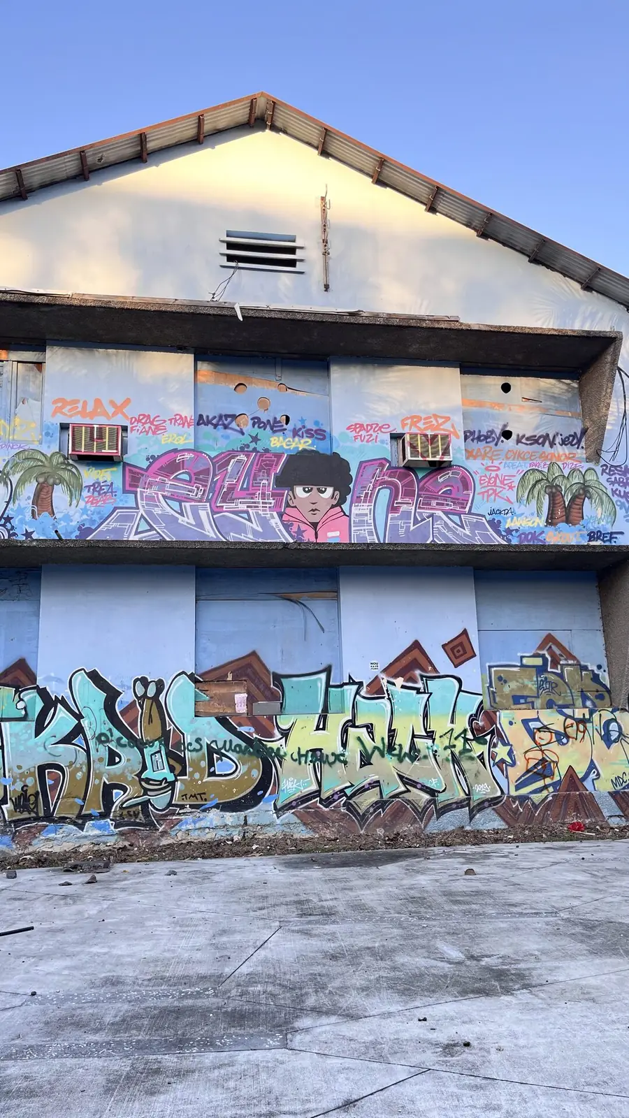 Graffiti — tag urbain 14
