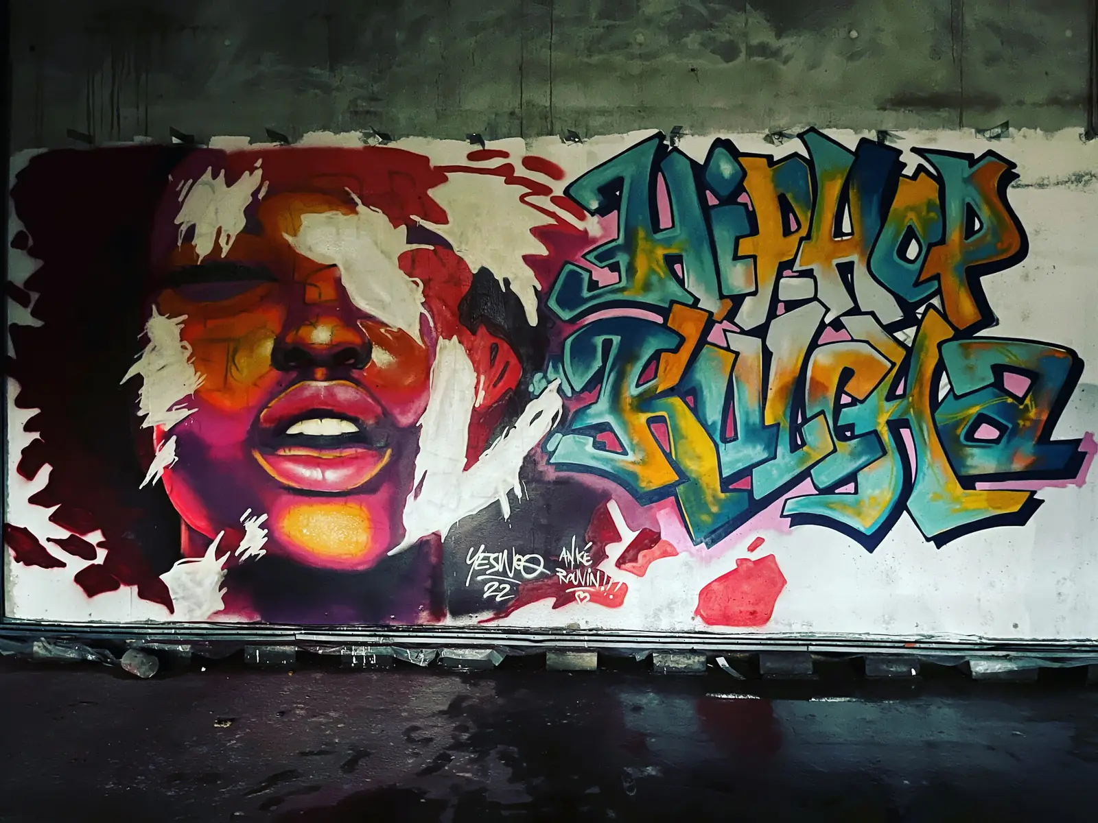 Graffiti — fresque colorée 05